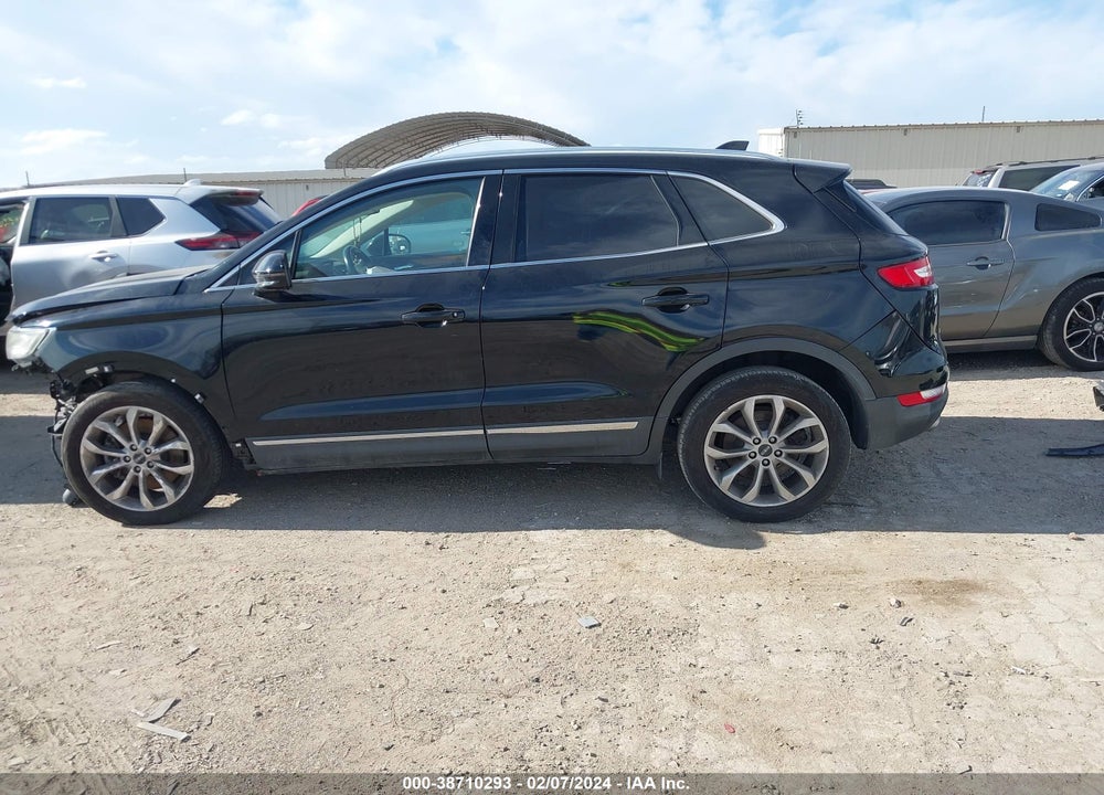 2017 LINCOLN MKC SELECT VIN: 5LMCJ2C90HUL03406