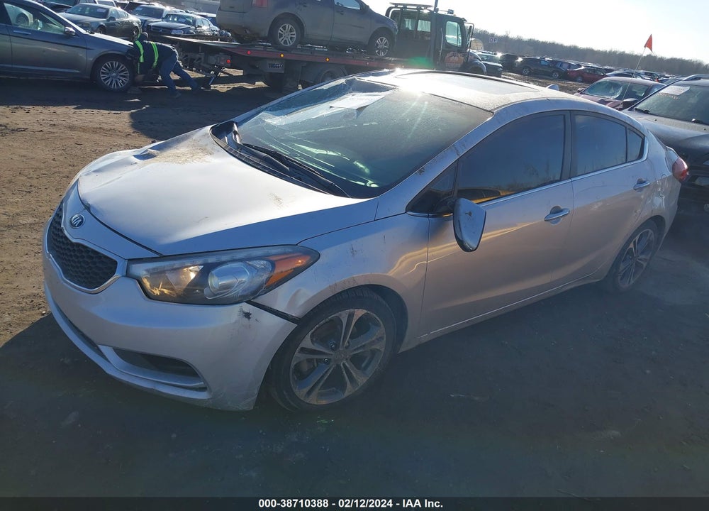 2015 KIA FORTE EX VIN: KNAFZ4A81F5328080