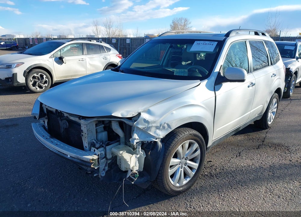 2012 SUBARU FORESTER 2.5X PREMIUM VIN: JF2SHBCC1CH457748