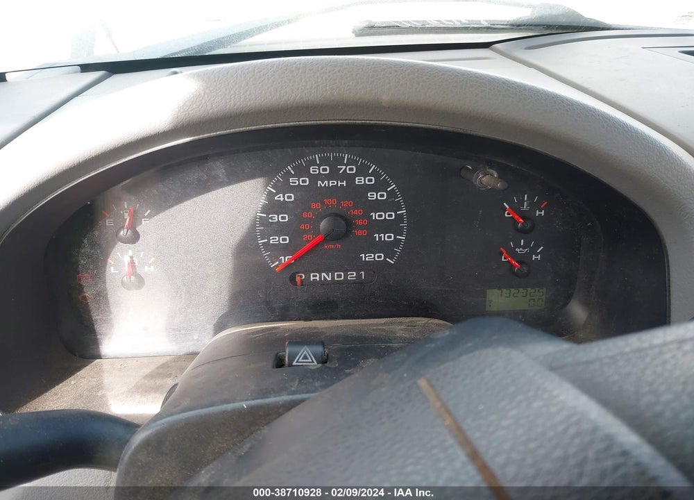 2006 FORD F-150 STX/XL/XLT VIN: 1FTRF12W16NB70571