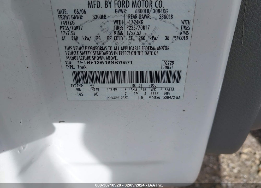 2006 FORD F-150 STX/XL/XLT VIN: 1FTRF12W16NB70571