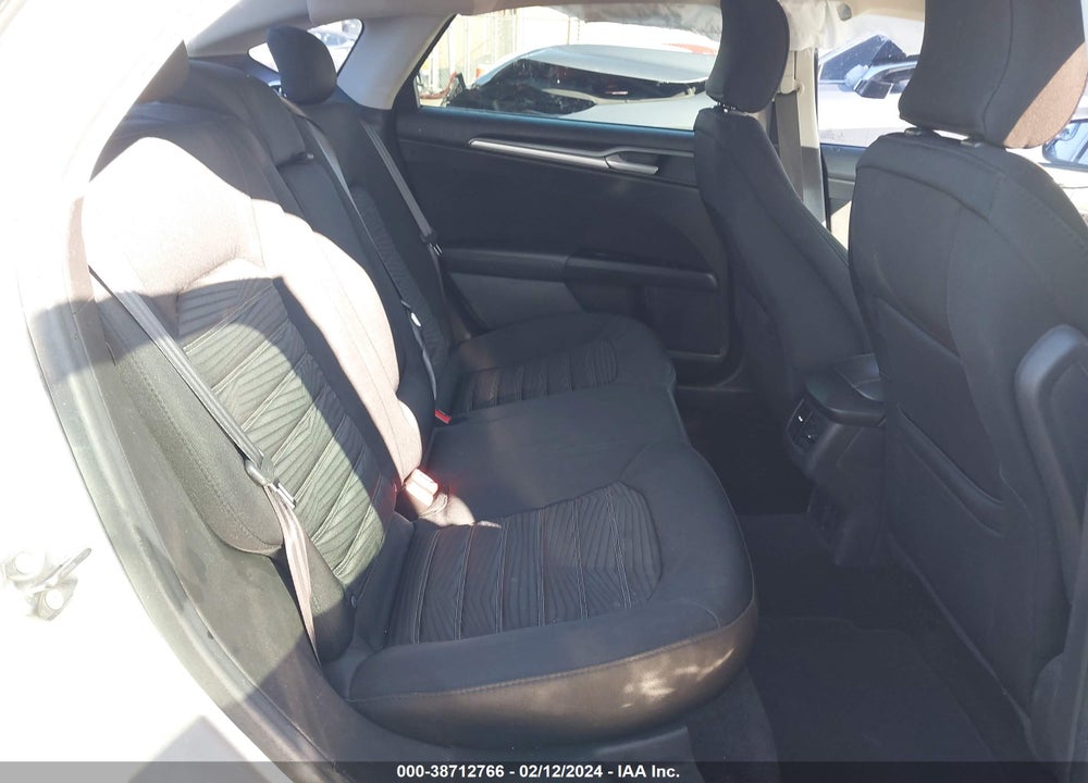2016 FORD FUSION SE VIN: 3FA6P0H75GR224310