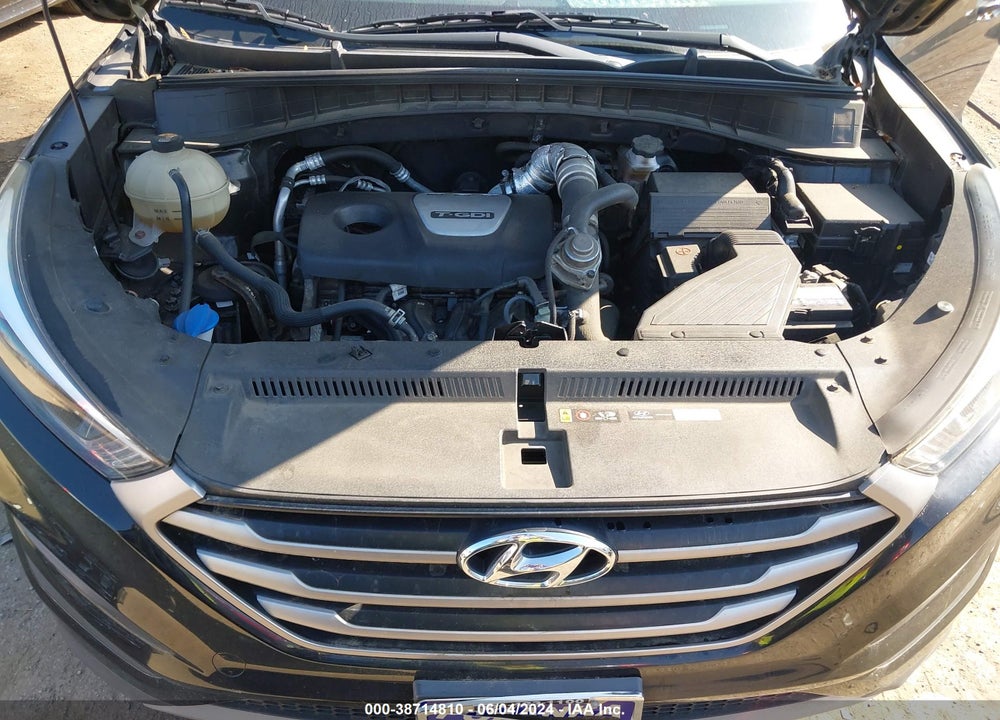 2017 HYUNDAI TUCSON SPORT VIN: KM8J3CA29HU276125