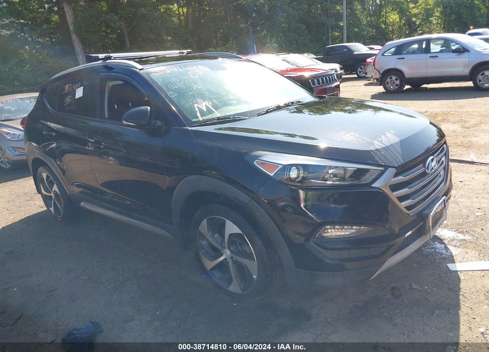2017 HYUNDAI TUCSON SPORT VIN: KM8J3CA29HU276125