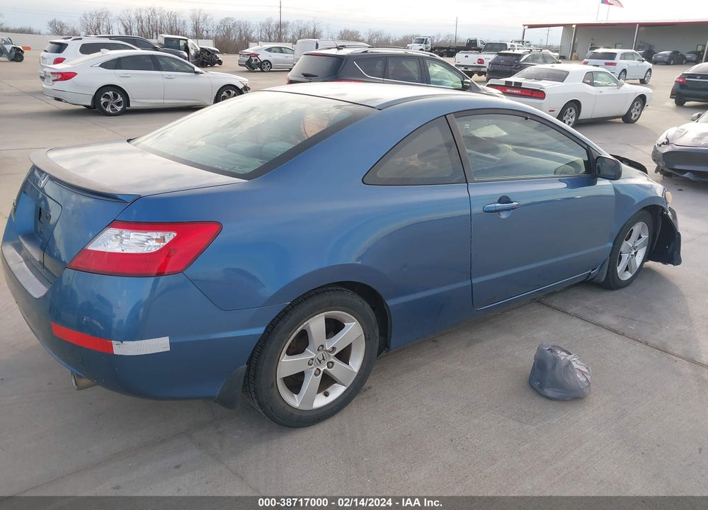 2008 HONDA CIVIC VIN: 2HGFG12848H537266