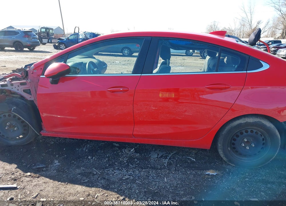 2019 CHEVROLET CRUZE LT VIN: 1G1BE5SM9K7123936