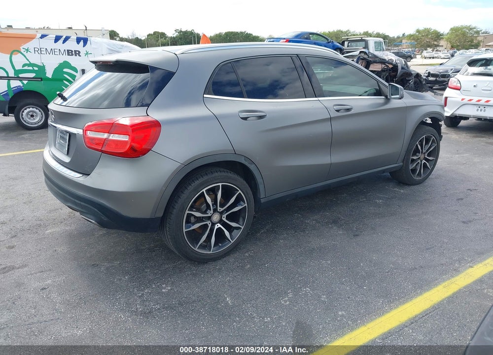 2015 MERCEDES-BENZ GLA-CLASS VIN: WDCTG4EB8FJ180142