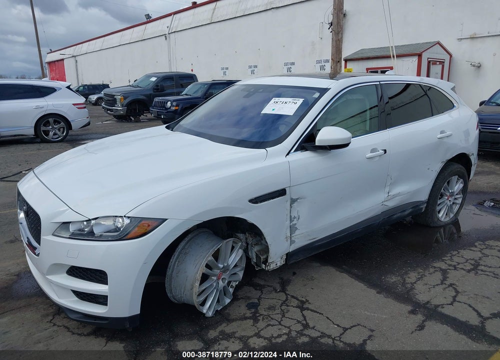 2017 JAGUAR F-PACE 35T PRESTIGE VIN: SADCK2BVXHA061667