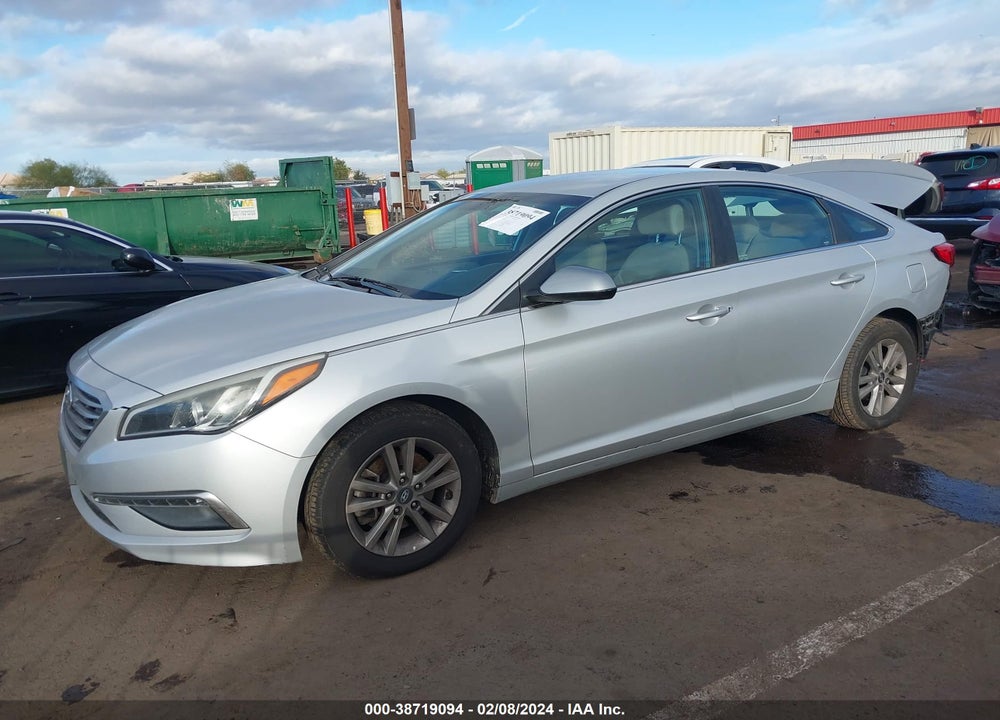 2015 HYUNDAI SONATA SE VIN: 5NPE24AF5FH071376