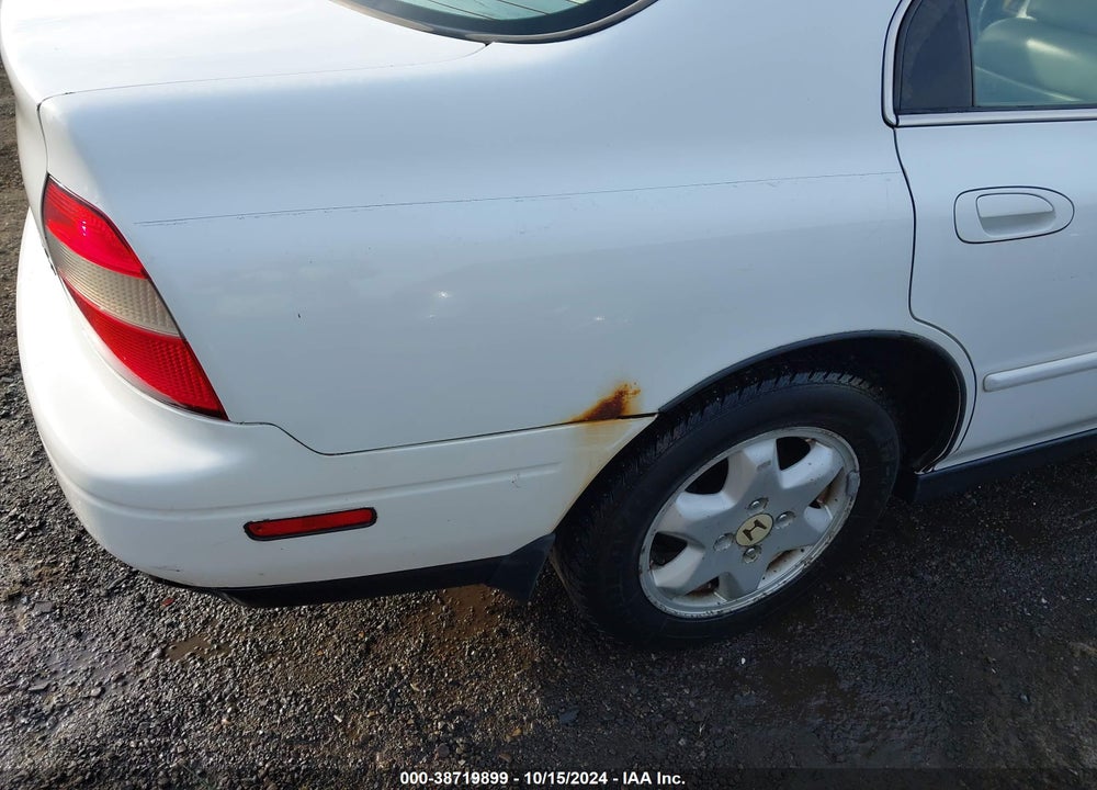 1995 HONDA ACCORD EX VIN: 1HGCE6667SA011458