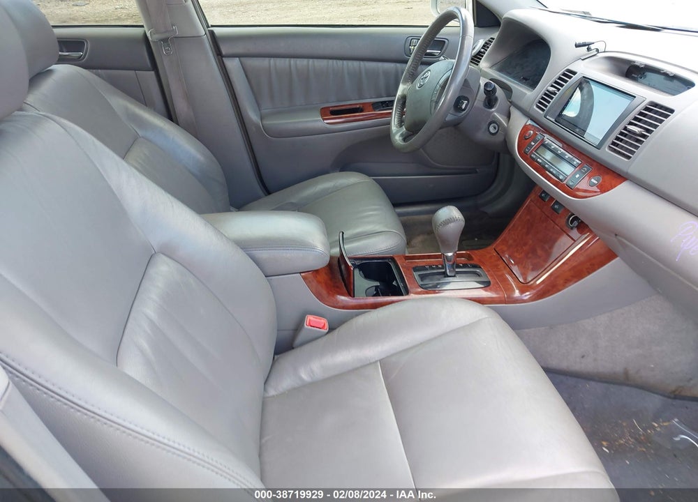 2005 TOYOTA CAMRY XLE V6 VIN: 4T1BF32K45U096542
