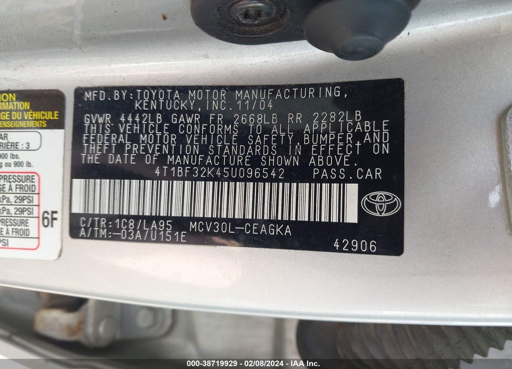 2005 TOYOTA CAMRY XLE V6 VIN: 4T1BF32K45U096542