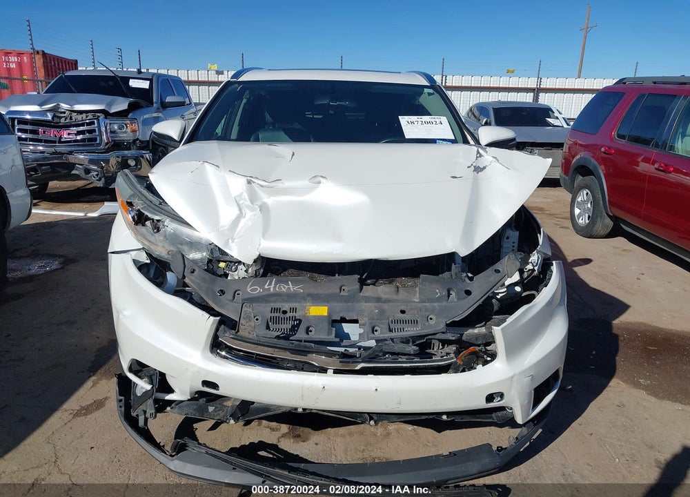 2014 TOYOTA HIGHLANDER XLE V6 VIN: 5TDKKRFHXES030437
