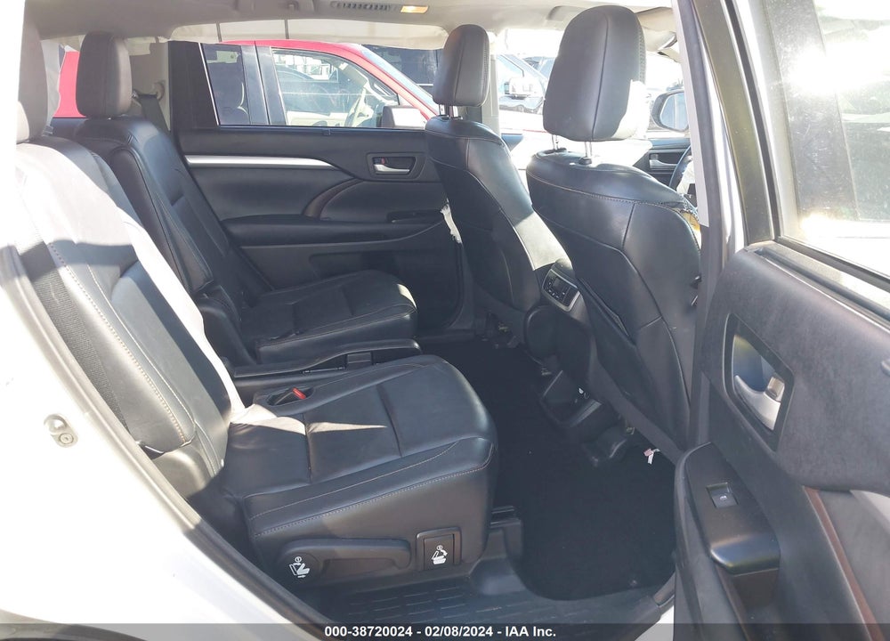 2014 TOYOTA HIGHLANDER XLE V6 VIN: 5TDKKRFHXES030437