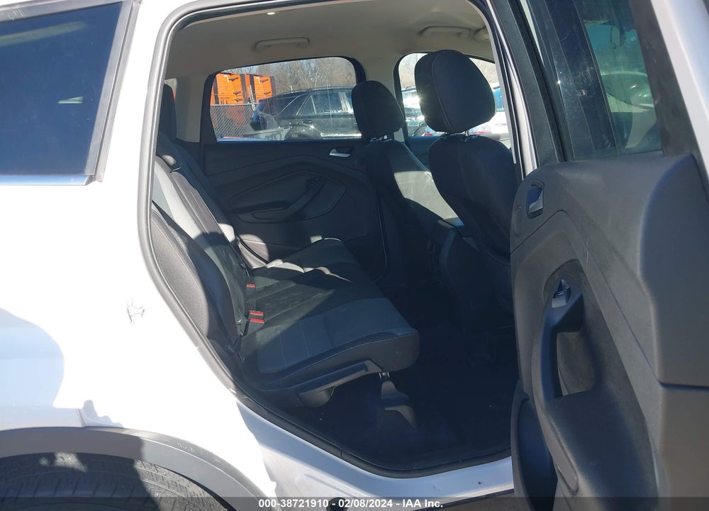 2016 FORD ESCAPE SE VIN: 1FMCU9GX2GUB37366