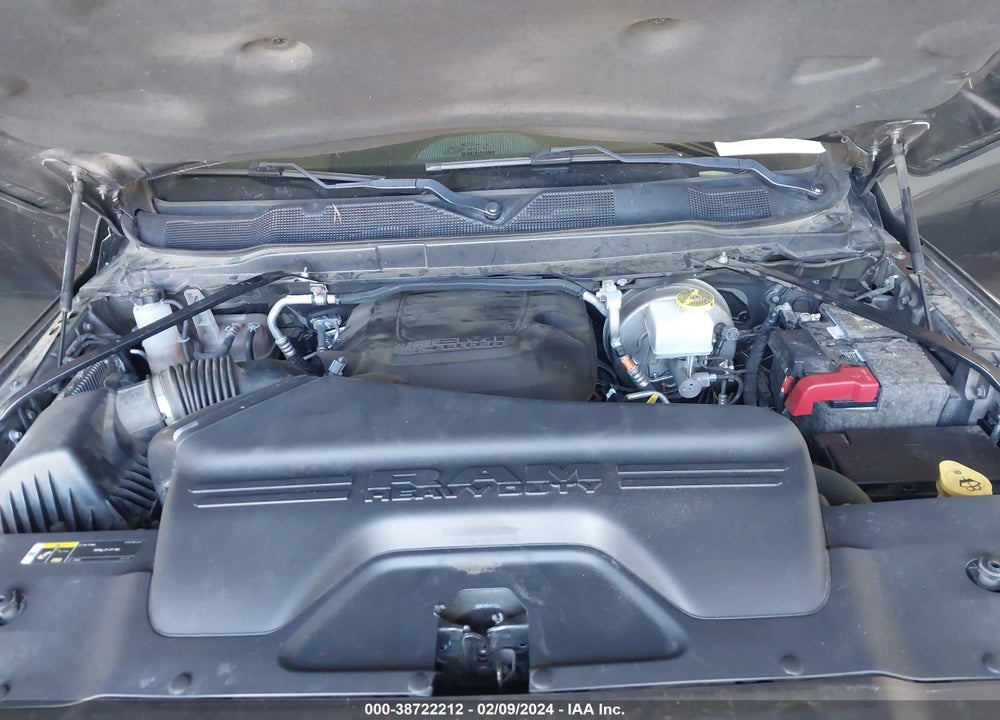 2019 RAM 2500 BIG HORN 4X4 6'4 BOX VIN: 3C6UR5DJ8KG595080