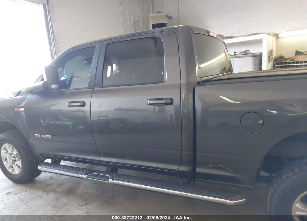 2019 RAM 2500 BIG HORN 4X4 6'4 BOX VIN: 3C6UR5DJ8KG595080