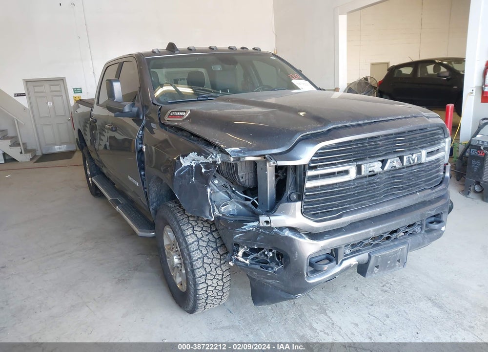 2019 RAM 2500 BIG HORN 4X4 6'4 BOX VIN: 3C6UR5DJ8KG595080