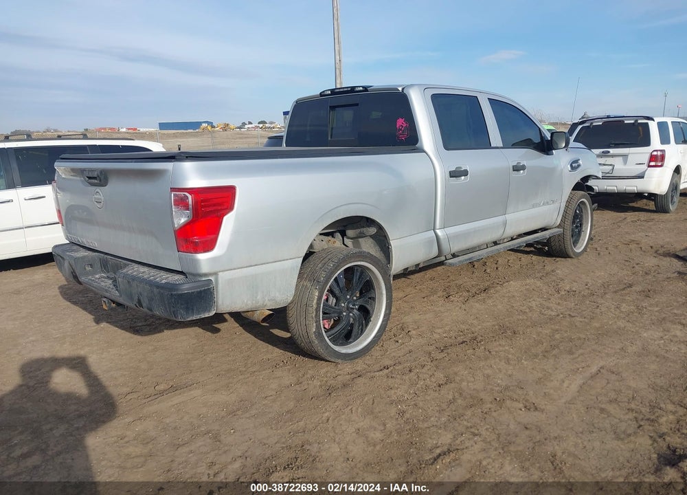 2017 NISSAN TITAN XD S GAS VIN: 1N6AA1F14HN555665