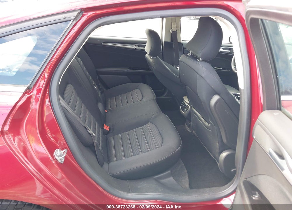 2016 FORD FUSION VIN: 3FA6P0HDXGR272665