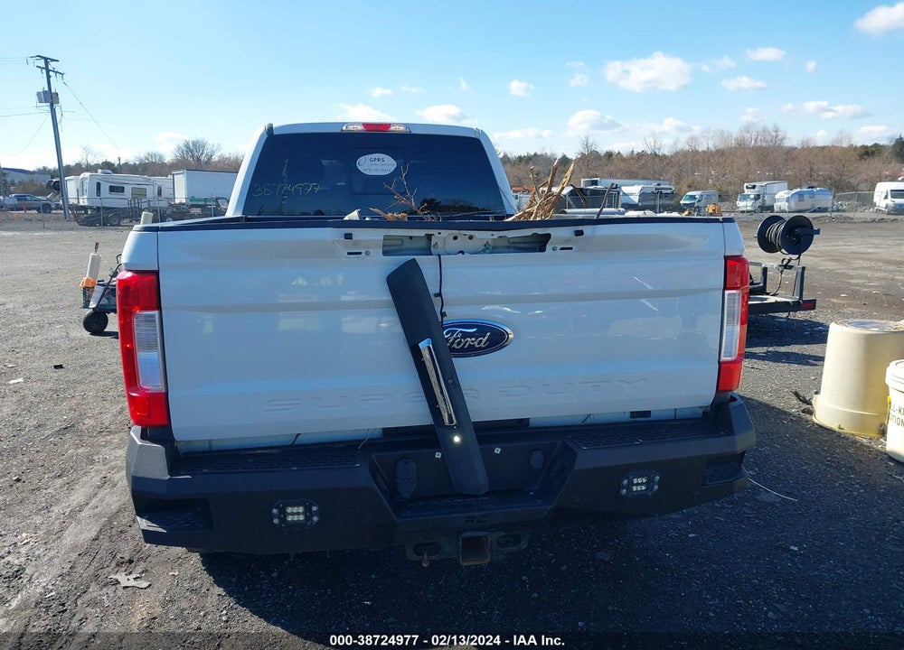 2017 FORD F-350 LARIAT VIN: 1FT8W3BT6HED18679