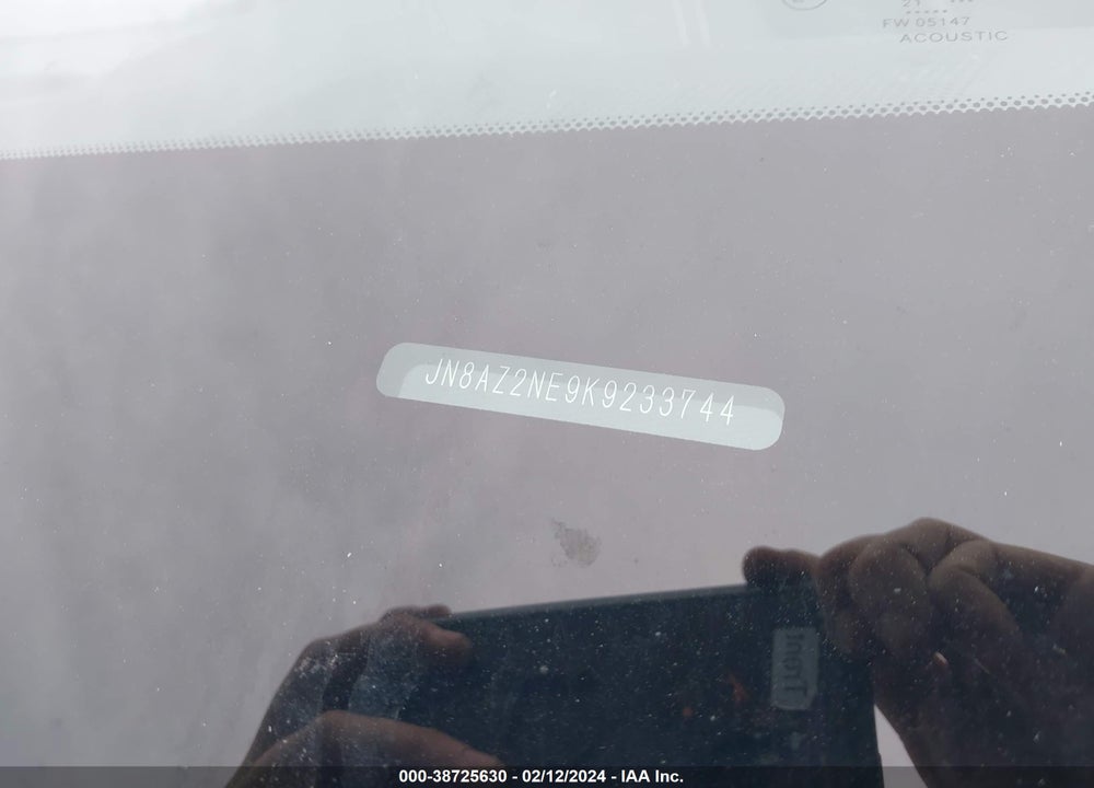 2019 INFINITI QX80 VIN: JN8AZ2NE9K9233744