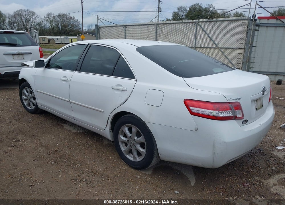 2011 TOYOTA CAMRY LE VIN: 4T1BF3EK0BU640719