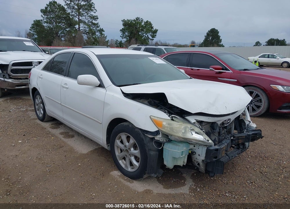 2011 TOYOTA CAMRY LE VIN: 4T1BF3EK0BU640719