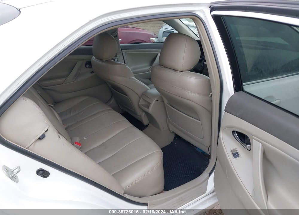 2011 TOYOTA CAMRY LE VIN: 4T1BF3EK0BU640719