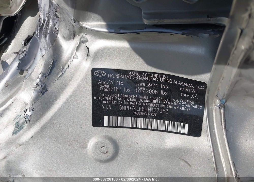 2017 HYUNDAI ELANTRA VIN: 5NPD74LF6HH127953