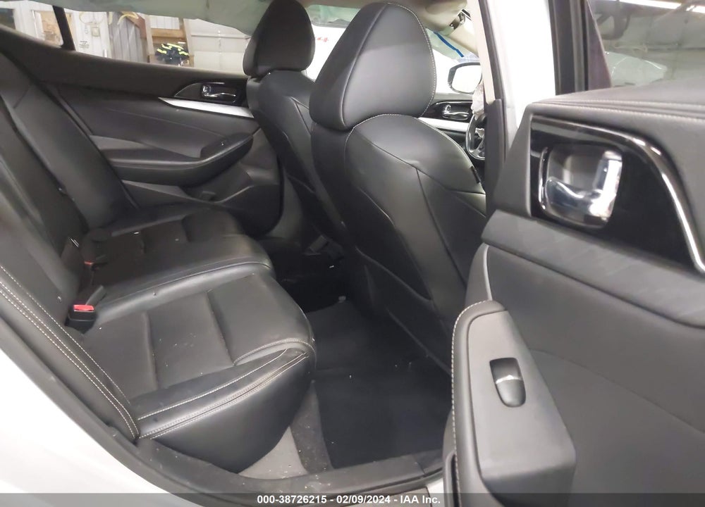 2016 NISSAN MAXIMA VIN: 1N4AA6AP2GC375371