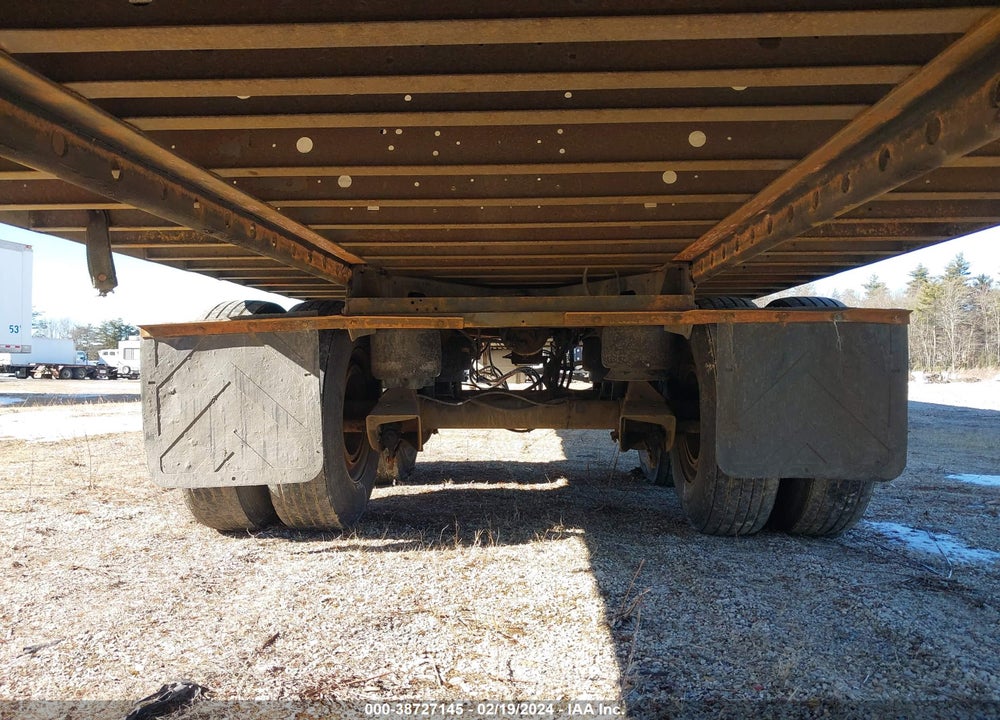 2005 UTILITY TRAILER MFG TL SE VIN: 1UYVS25305M422401