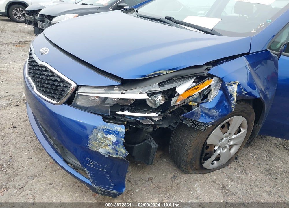 2017 KIA FORTE LX VIN: 3KPFK4A76HE157431