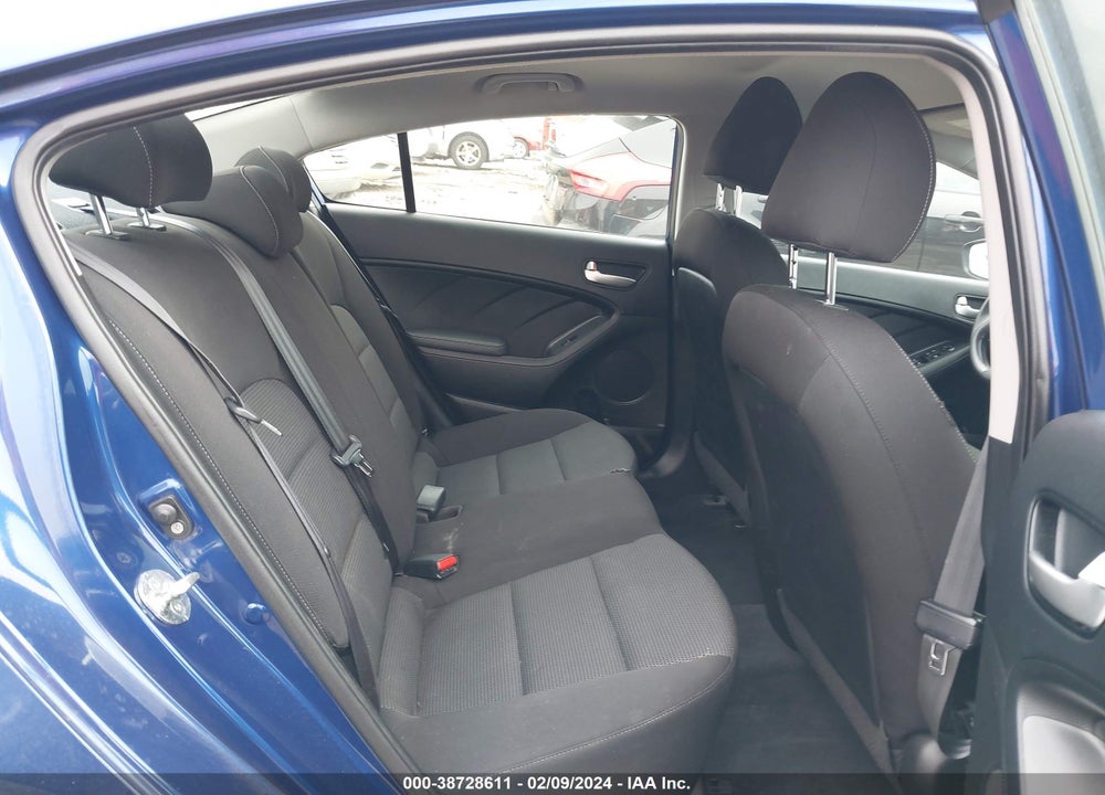2017 KIA FORTE LX VIN: 3KPFK4A76HE157431