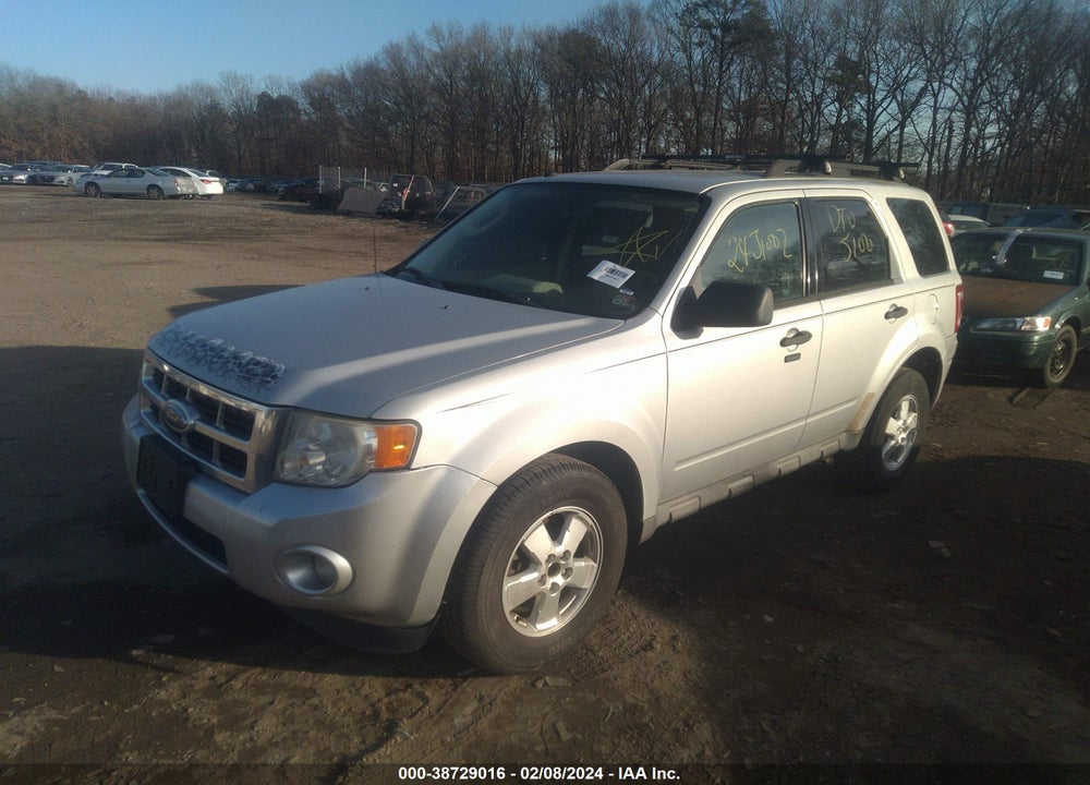 2009 FORD ESCAPE XLT VIN: 1FMCU93G69KA82148