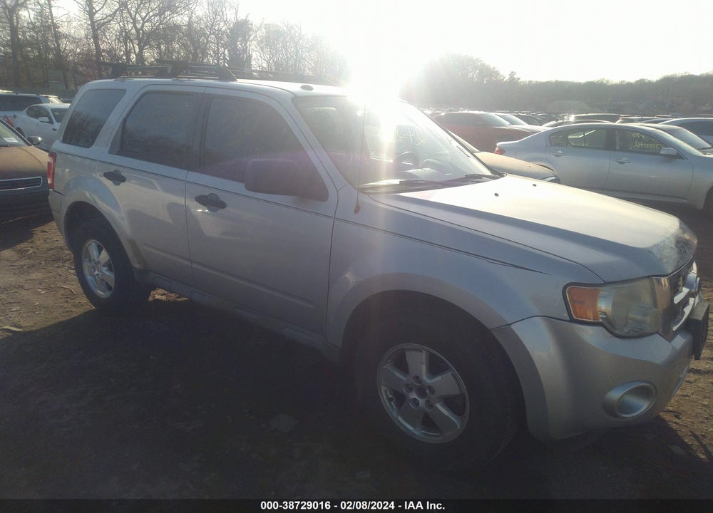 2009 FORD ESCAPE XLT VIN: 1FMCU93G69KA82148