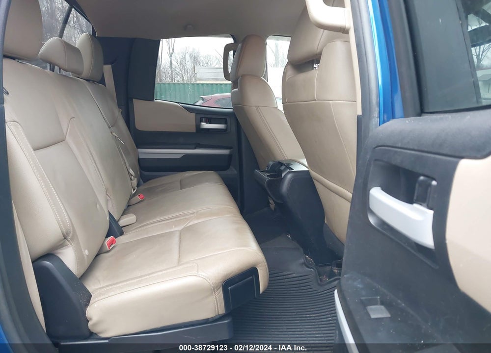 2017 TOYOTA TUNDRA LIMITED 5.7L V8 VIN: 5TFBY5F10HX650285