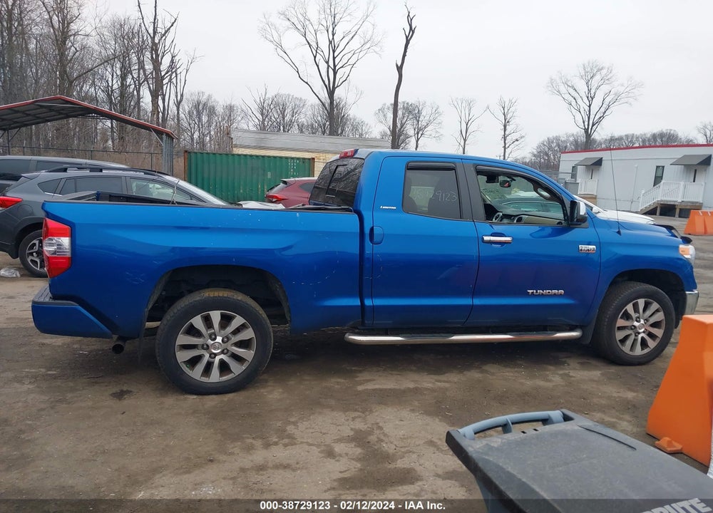 2017 TOYOTA TUNDRA LIMITED 5.7L V8 VIN: 5TFBY5F10HX650285