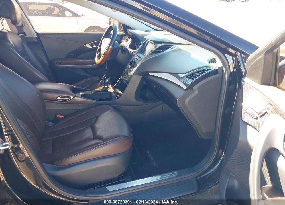 2013 HYUNDAI AZERA VIN: KMHFG4JG3DA257044