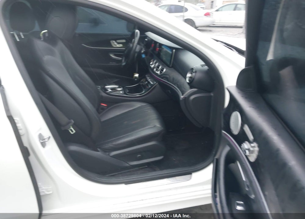 2017 MERCEDES-BENZ E 300 4MATIC VIN: WDDZF4KB5HA190305