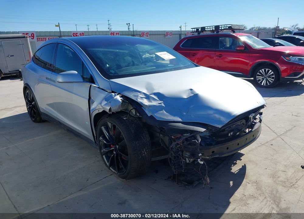 2016 TESLA MODEL X 60D/P100D/P90D VIN: 5YJXCAE48GFS00434