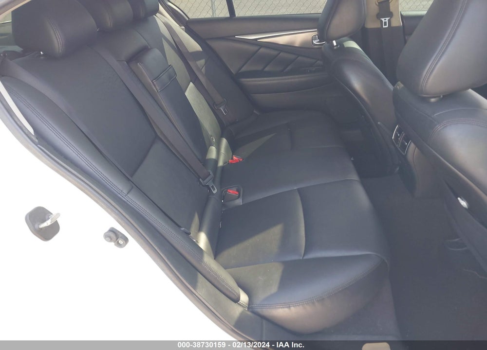 2015 INFINITI Q50 PREMIUM VIN: JN1BV7AP8FM352858