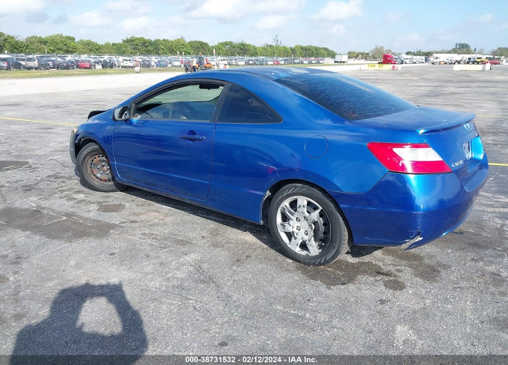 2008 HONDA CIVIC LX VIN: 2HGFG12648H580178