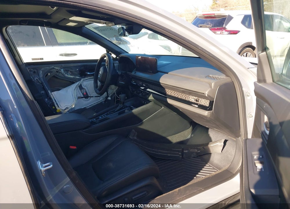 2024 HONDA ACCORD HYBRID SPORT-L VIN: 1HGCY2F78RA020138
