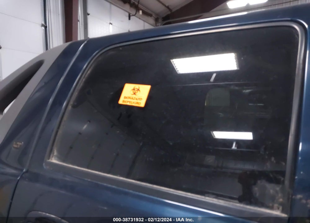 2005 CHEVROLET AVALANCHE 1500 Z71 VIN: 3GNEK12Z85G207411