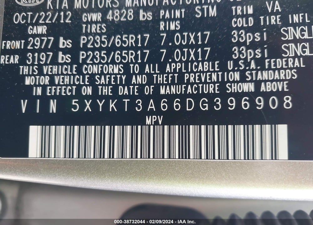 2013 KIA SORENTO LX VIN: 5XYKT3A66DG396908