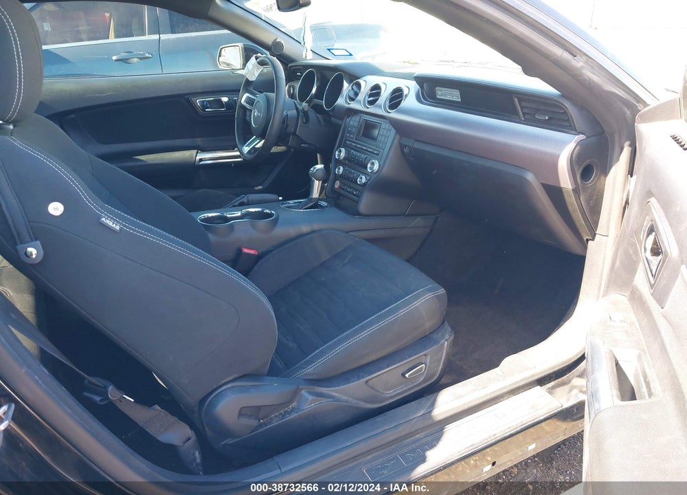2015 FORD MUSTANG VIN: 1FA6P8TH8F5318617