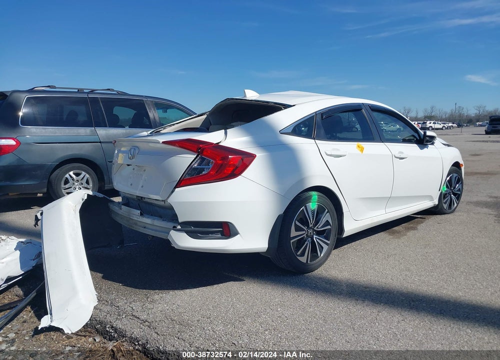 2018 HONDA CIVIC EX-L VIN: JHMFC1F72JX002822
