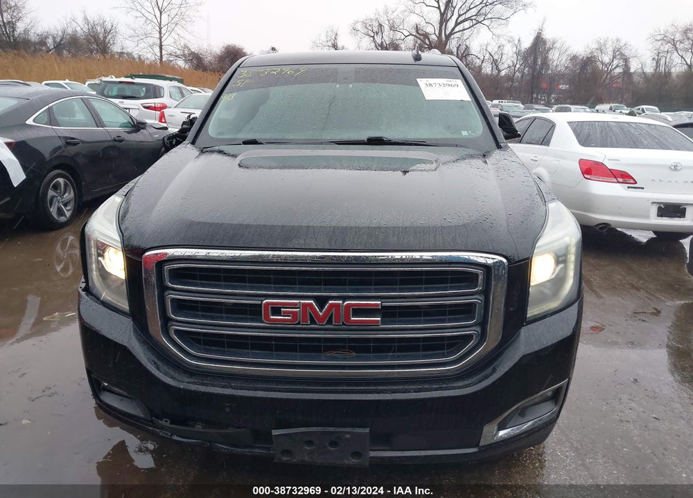 2015 GMC YUKON XL 1500 SLE VIN: 1GKS2GKC8FR517896