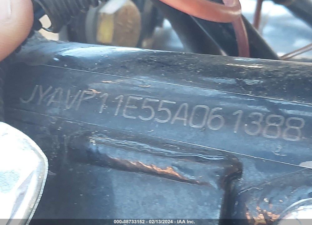2005 YAMAHA XVS1100 A VIN: JYAVP11E55A061388